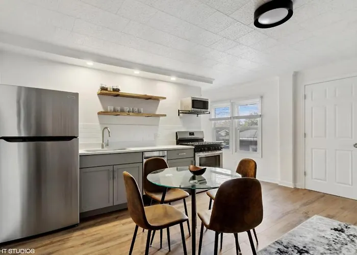 Charming And Modern 2br In The Heart Of * Ottawa